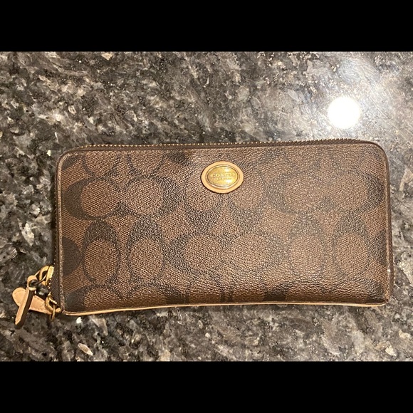 coach original wallet price